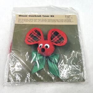 Vintage 1979 Mouse Doorknob Cover Kit